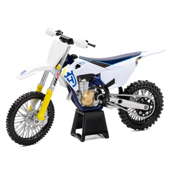 SCALE MODEL 1:12 HUSQV FC450 DIRT BIKE